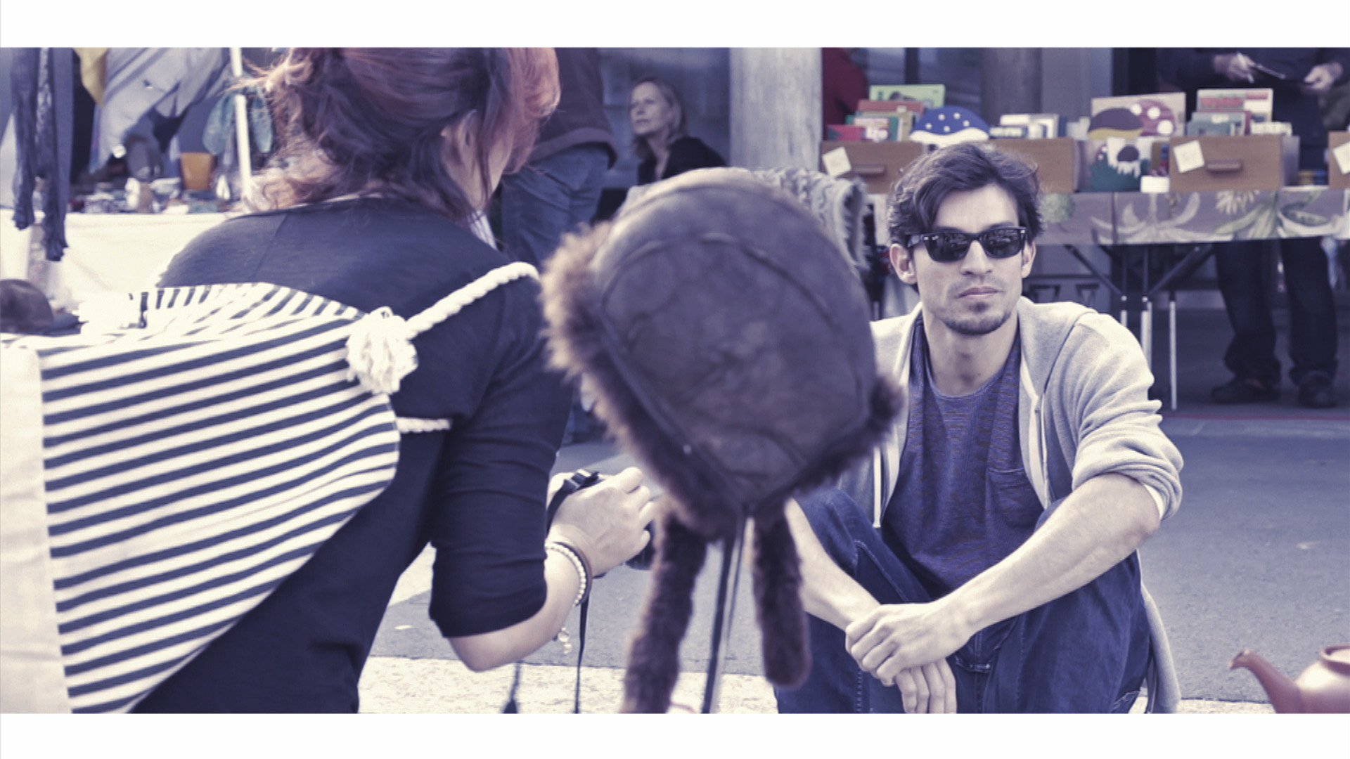 The stylist talking to a man